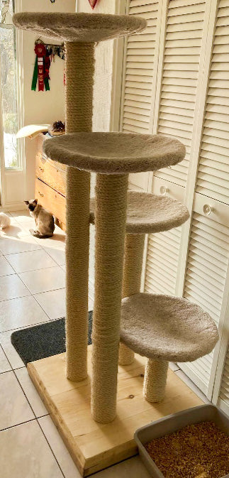 Four-tier Classic with medium dishes